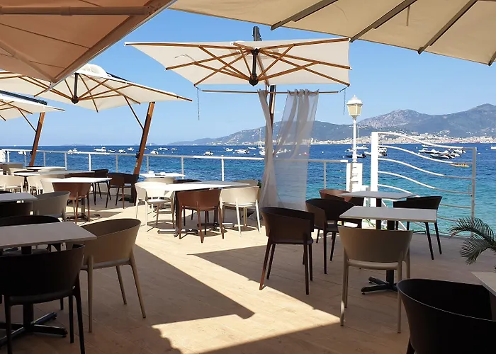 U Paradisu 3* Porticcio (Corsica)